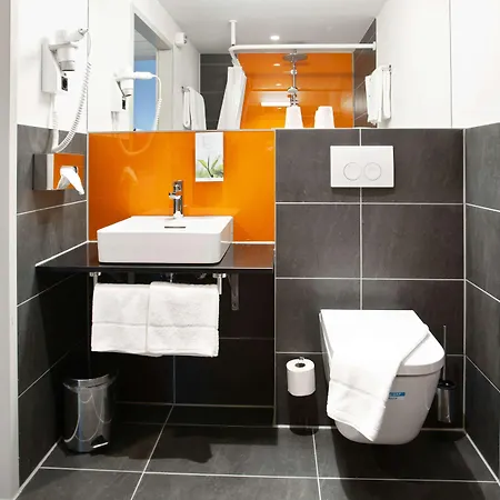 Campanile מלון דיסבורג