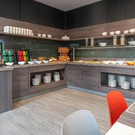 מלון Campanile דיסבורג