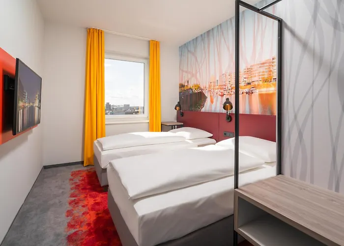 Hotel Campanile 3*